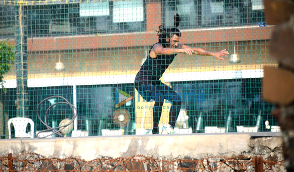 ranveer singh spotted at a football ground bandra 4