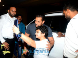 Salman Khan, Kriti Sanon and others grace Ramesh S Taurani’s Diwali party