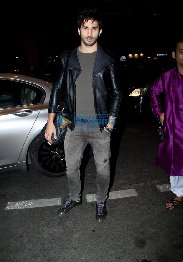 Sidhant Gupta snapped at the airport