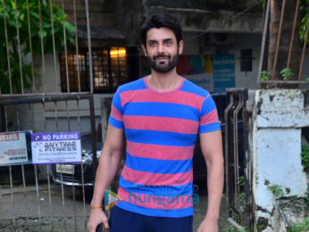 Sonali Bendre and Amit Gaur snapped at a spa in Juhu