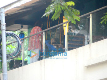 Taimur spotted in his balcony enjoying some quality time with his grandmother