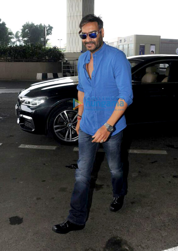 Team of ‘Golmaal Again’ leave for Delhi to promote their film Team of ‘Golmaal Again’ leave for Delhi to promote their film