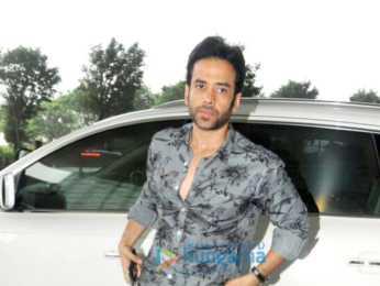 Team of 'Golmaal Again' leave for Delhi to promote their film