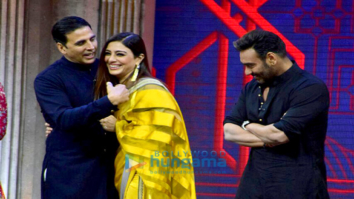 Team of Golmaal Again promote their film on the sets of ‘The Great Indian Laughter Challenge’