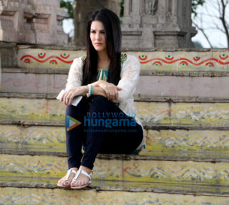 Movie Still From The Movie Tera Intezaar