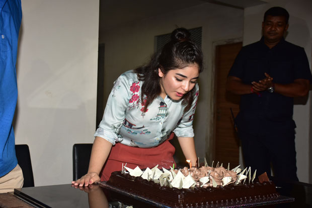 Zaira Wasim celebrates her birthday-1