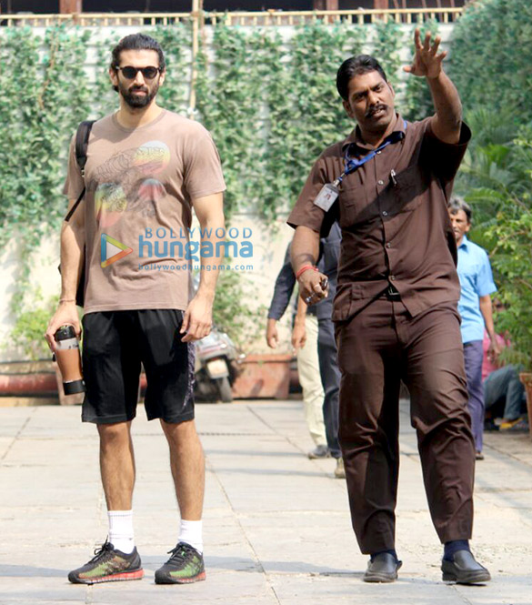 aditya roy kapur and sooraj pancholi spotted outside their gym 1