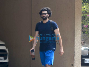 Aditya Roy Kapur snapped at the gym