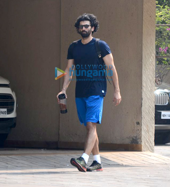 aditya roy kapur snapped at the gym 4 2