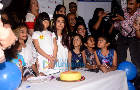 aishwarya rai bachchan her mother and aradhya bachchan snapped with kids from the smile foundation nog 3