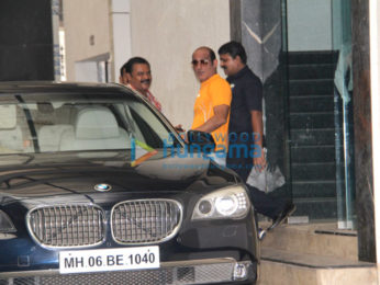 Akshay Khanna spotted at Ashutosh Govarikar's office in Khar