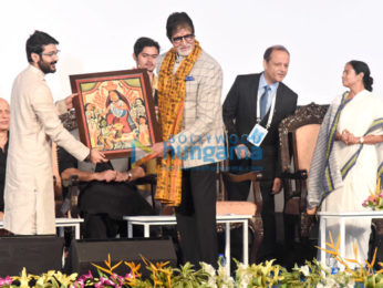 Amitabh Bachchan, Shah Rukh Khan and others grace the Kolkata International Film Festival