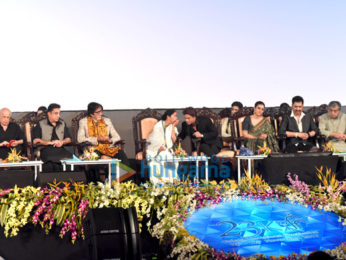 Amitabh Bachchan, Shah Rukh Khan and others grace the Kolkata International Film Festival