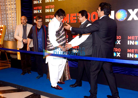 amitabh bachchan graces the launch of inox metro 6