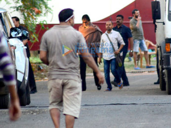 Amitabh Bachchan spotted at the Filmcity for an ad shoot