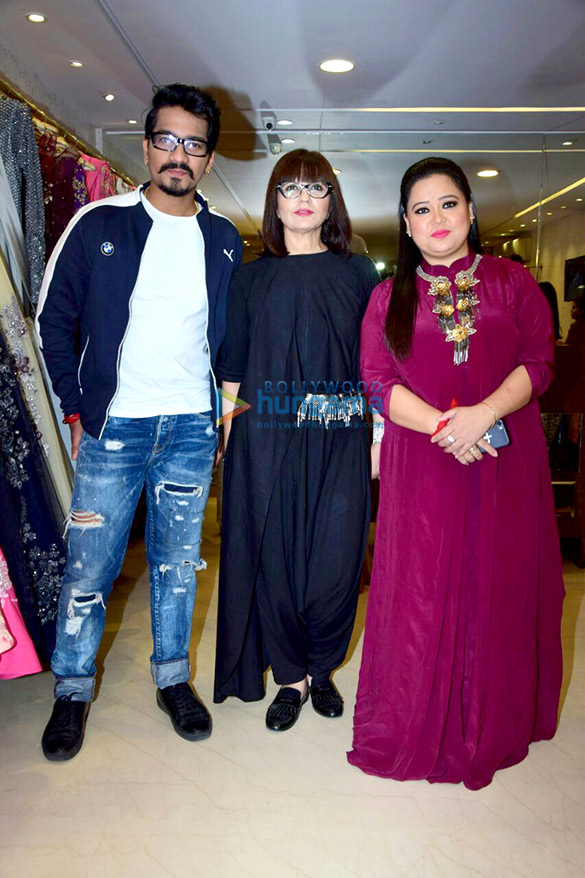 bharti singh harsh limbachiyaa visit neeta lullas store 2