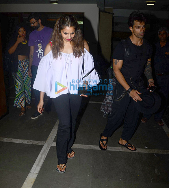 bipasha basu and karan singh grover snapped at a friends place 2