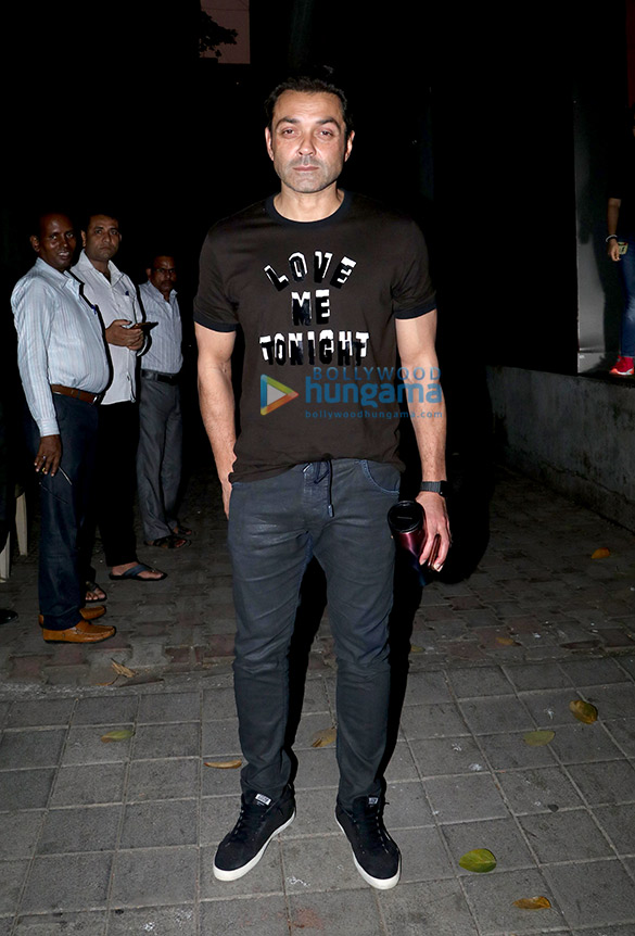 bobby deol snapped in bandra 2