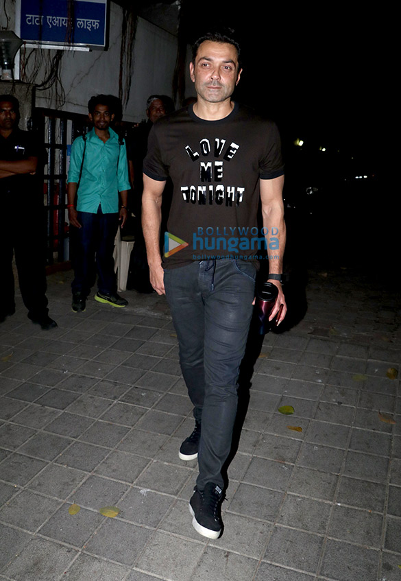 bobby deol snapped in bandra 5