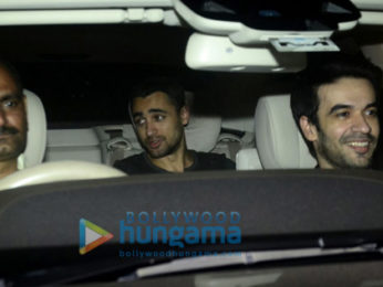 Bollywood stars visit Deepika Padukone's residence for a bash to celebrate Padmavati trailer's success