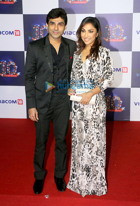 celebs grace viacom 18 10 years bash 36