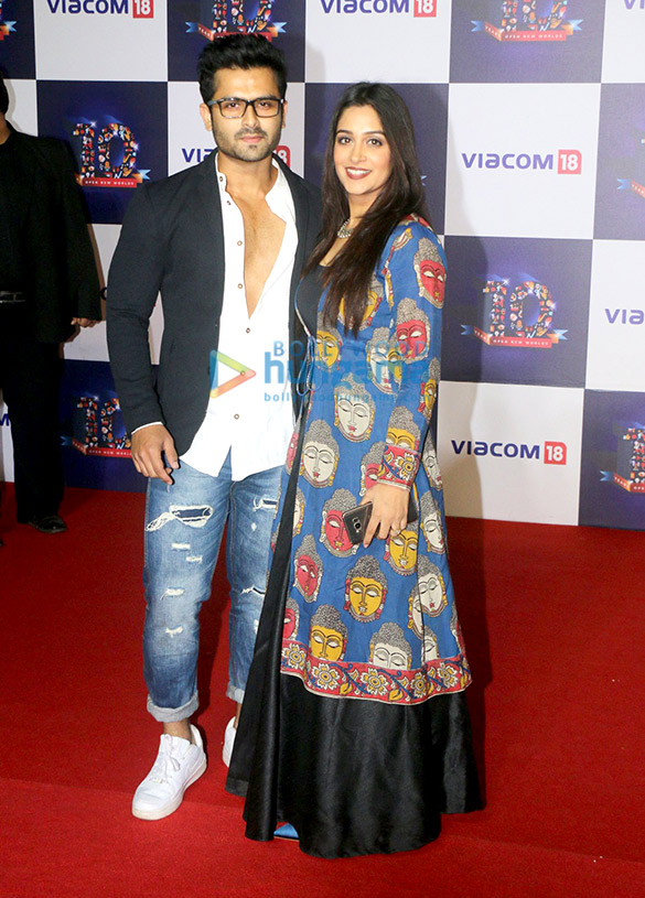 celebs grace viacom 18 10 years bash 38
