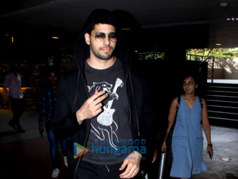 Celebs snapped at the airport
