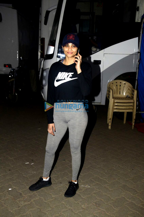 daisy shah snapped at mehboob studio 1