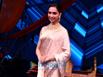 Deepika Padukone promotes Padmavati on the sets of Super Dancer