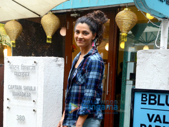 Fatima Sana Shaikh and Saiyami Kher snapped at BBLUNT