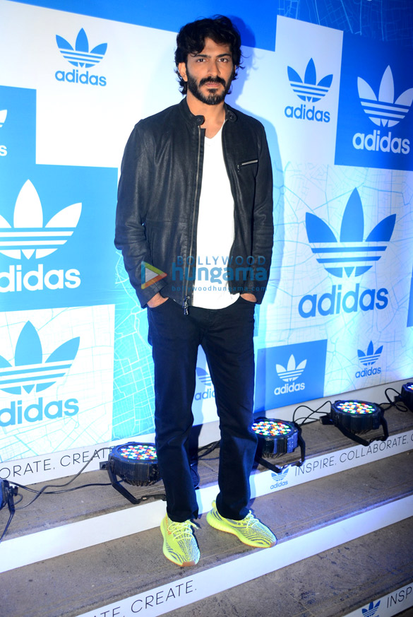 harshavardhan kapoor saiyami kher and anand ahuja attend a bash of adidas 3