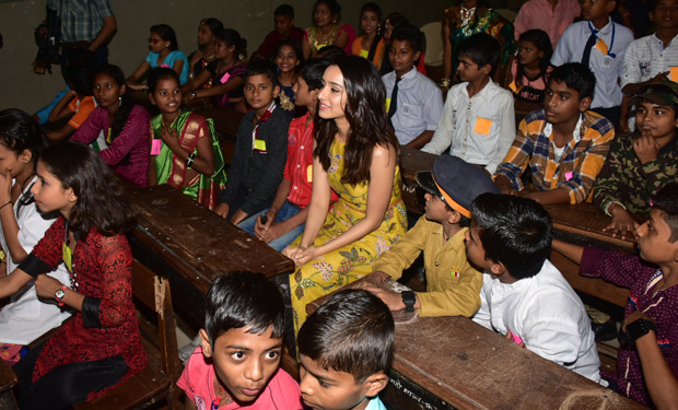 Here’s how Shraddha Kapoor celebrated Children's Day in Mumbai (6)