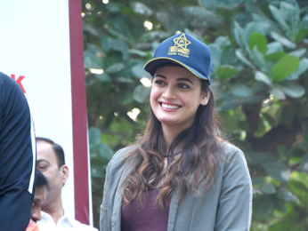 Hrithik Roshan and Jacqueline Fernandez at 'Thane Police Commissioner's Marathon'