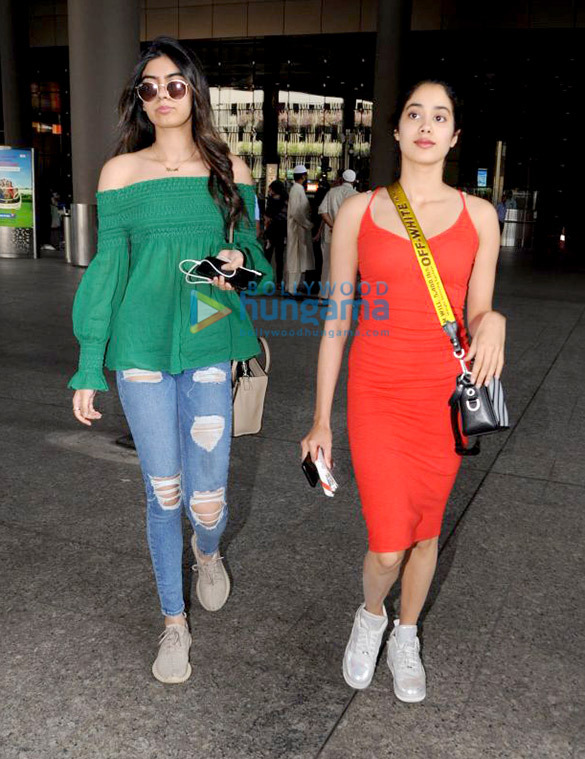 huma qureshi athiya shetty urmila matondkar and others snapped at the airport11 1