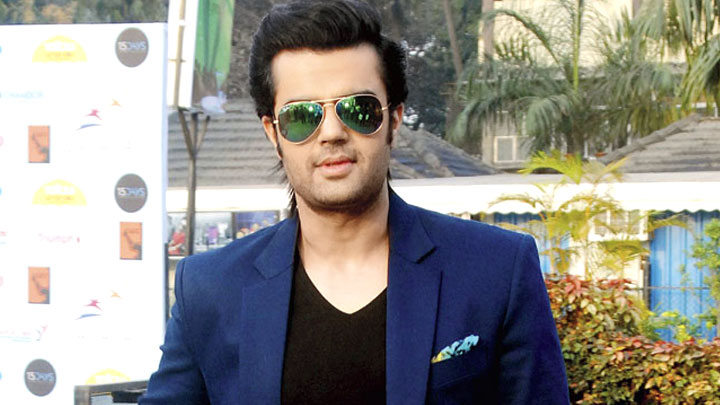 “If you are performing with Salman Khan you have to match up to his personality”: Manish Paul “If you are performing with Salman Khan you have to match up to his personality”: Manish Paul