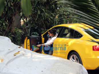 Ileana D’Cruz snapped in Mumbai