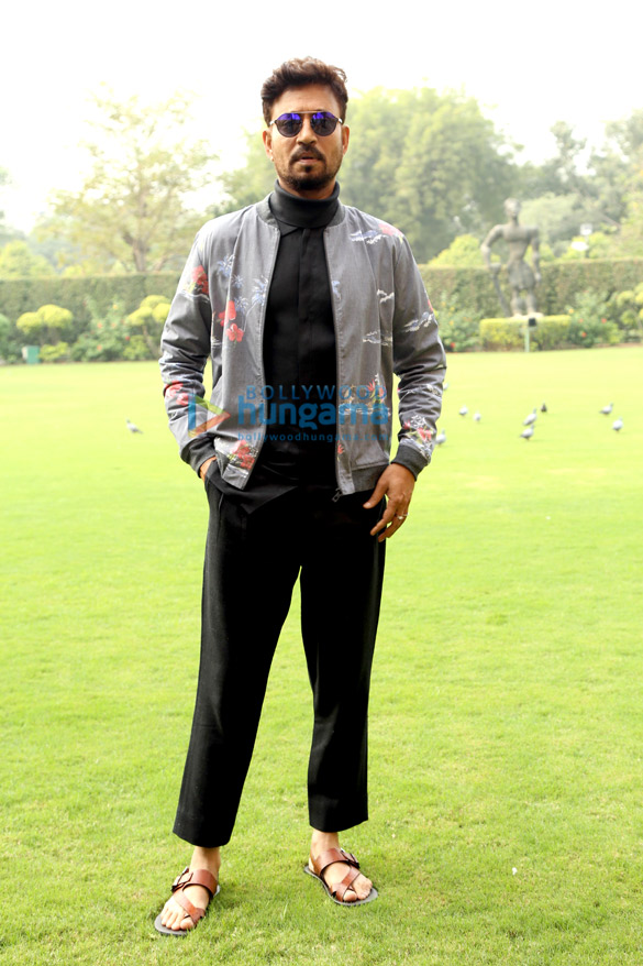 irrfan and parvathy at a photoshoot and press meet 8