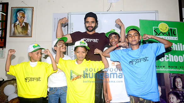 Jackky Bhagnani meets kids at an event organized by Smile Foundation