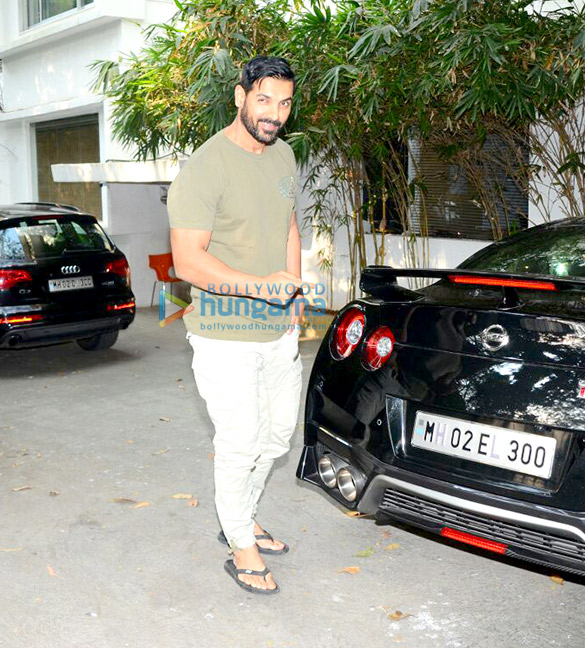 john abraham spotted with his sports car and bike 3