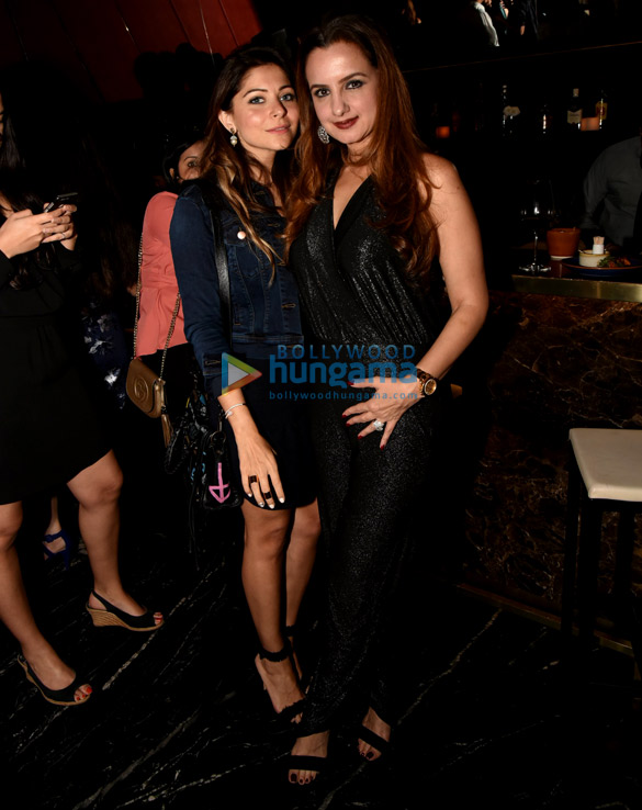 kanika kapoor graces the launch of the new menu at clearing house 3