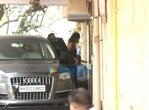katrina kaif snapped at her gym in bandra5