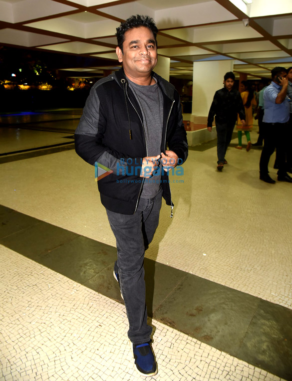 premiere of beyond the clouds at iffi 2017 in goa 8