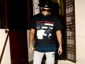 Ranveer Singh and Zoya Akhtar snapped at Shankar Mahadevan's studio