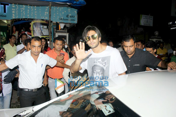 ranveer singh spotted outside b blunt khar in his new look 1