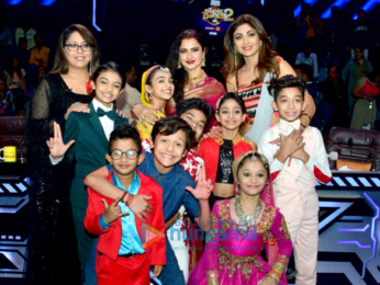 Rekha snapped on the sets of Super Dancer 2