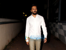 Riteish Deshmukh spotted at friends place in Bandra
