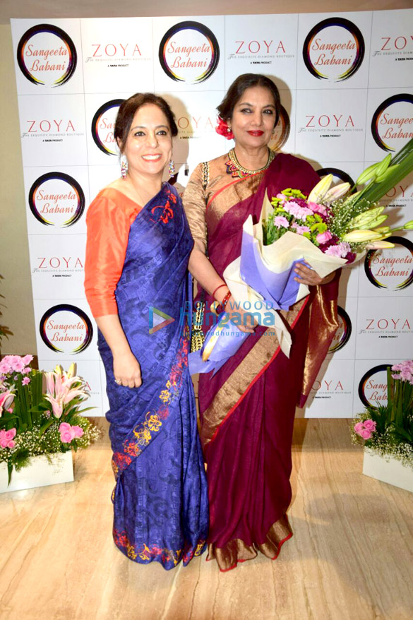 Shabana Azmi graces Sangeeta Babani’s painting exhibition Shabana Azmi graces Sangeeta Babani’s painting exhibition