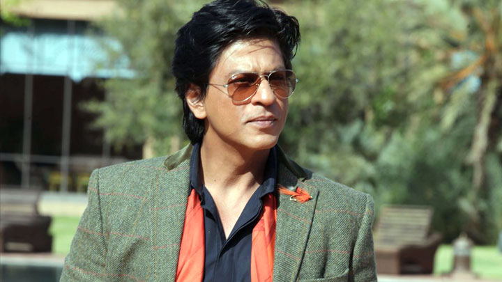Shah Rukh Khan & AbRam SPOTTED in London Shah Rukh Khan & AbRam SPOTTED in London