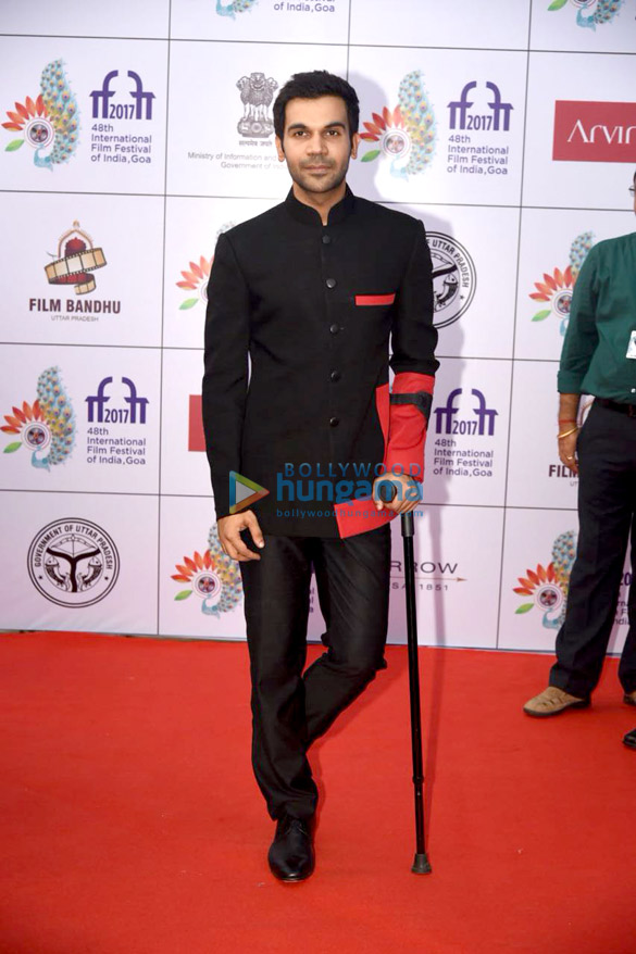 shahid kapoor and other bollywood celebs at the opening ceremony of iffi 2017 in goa 006