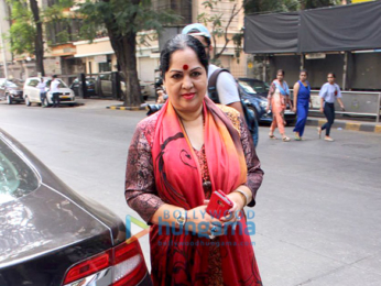 Shilpa Shetty and family snapped in Bandra